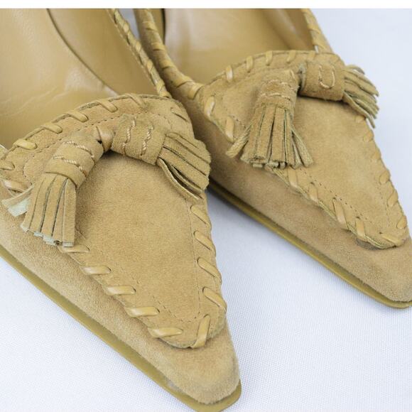 Stuart Weitzman Tan Suede Whipstitch Western Pointed Toe Low Kitten Heel Size 8 - Picture 2 of 12
